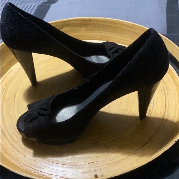 FIONI Clothing Shoes - ‼️Beautiful Heel Fioni Pumps
